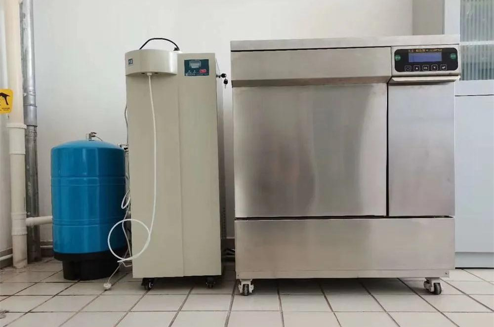 實驗室玻璃器皿清洗，應(yīng)該如何保護自己！